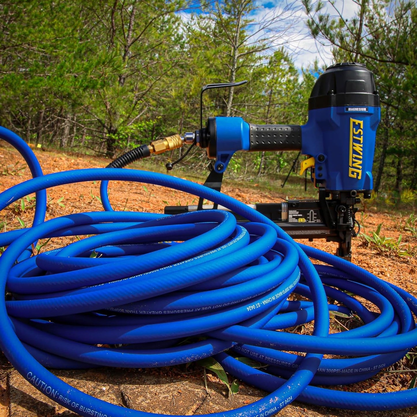 1/4 x 50' PVC/Rubber Hybrid Air Hose with Brass Fitting & Quick Connect Coupler - Durable & Flexible Performance!