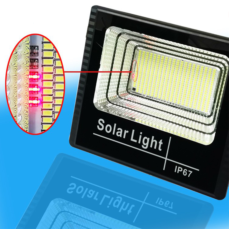 Projecteur solaire Spot LED 50 Watts (Télécommande)