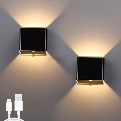 Modern Indoor LED Wall Lamp – Warm White Light. Wall Mounted. IP44 Rated