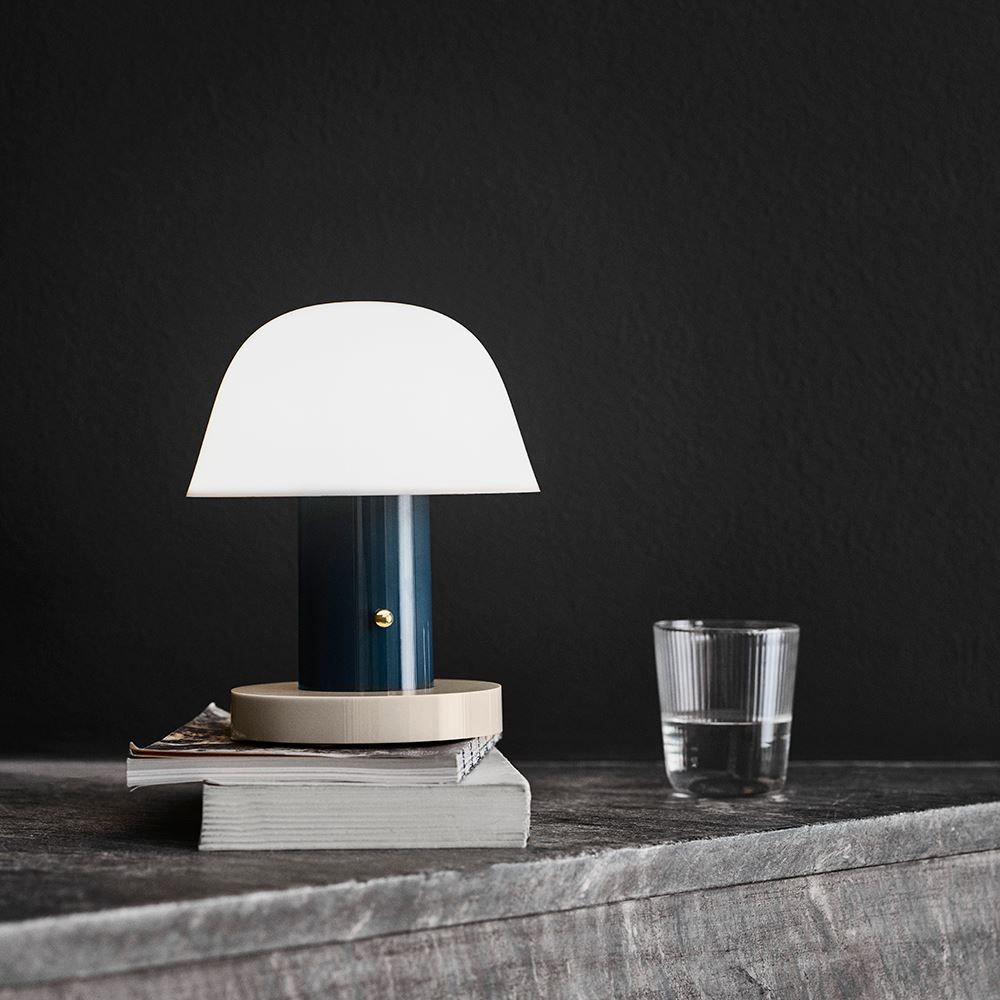 &Tradition JH27 Setago Portable Rechargeable Lamp