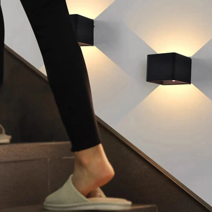 Modern Indoor LED Wall Lamp – Warm White Light. Wall Mounted. IP44 Rated