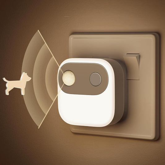 Plug-in Motion Sensor Night Light. 3000K Warm White