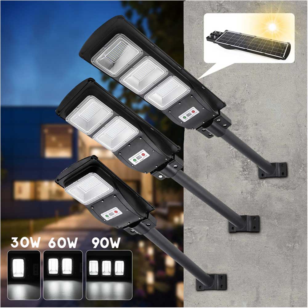 Lampadaire Solaire <br> Triple Spot LED 30/60/90 Watt