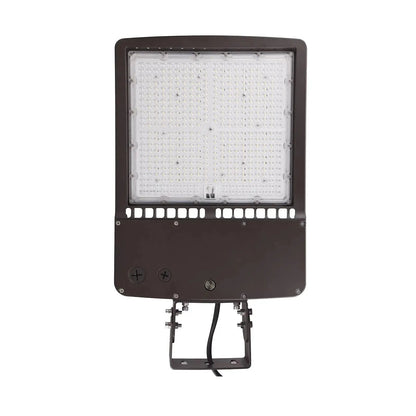 300W LED Parking Lot Shoebox Light-42.000 Lumens-5700K-With Bracket Mount-5 Years Warranty