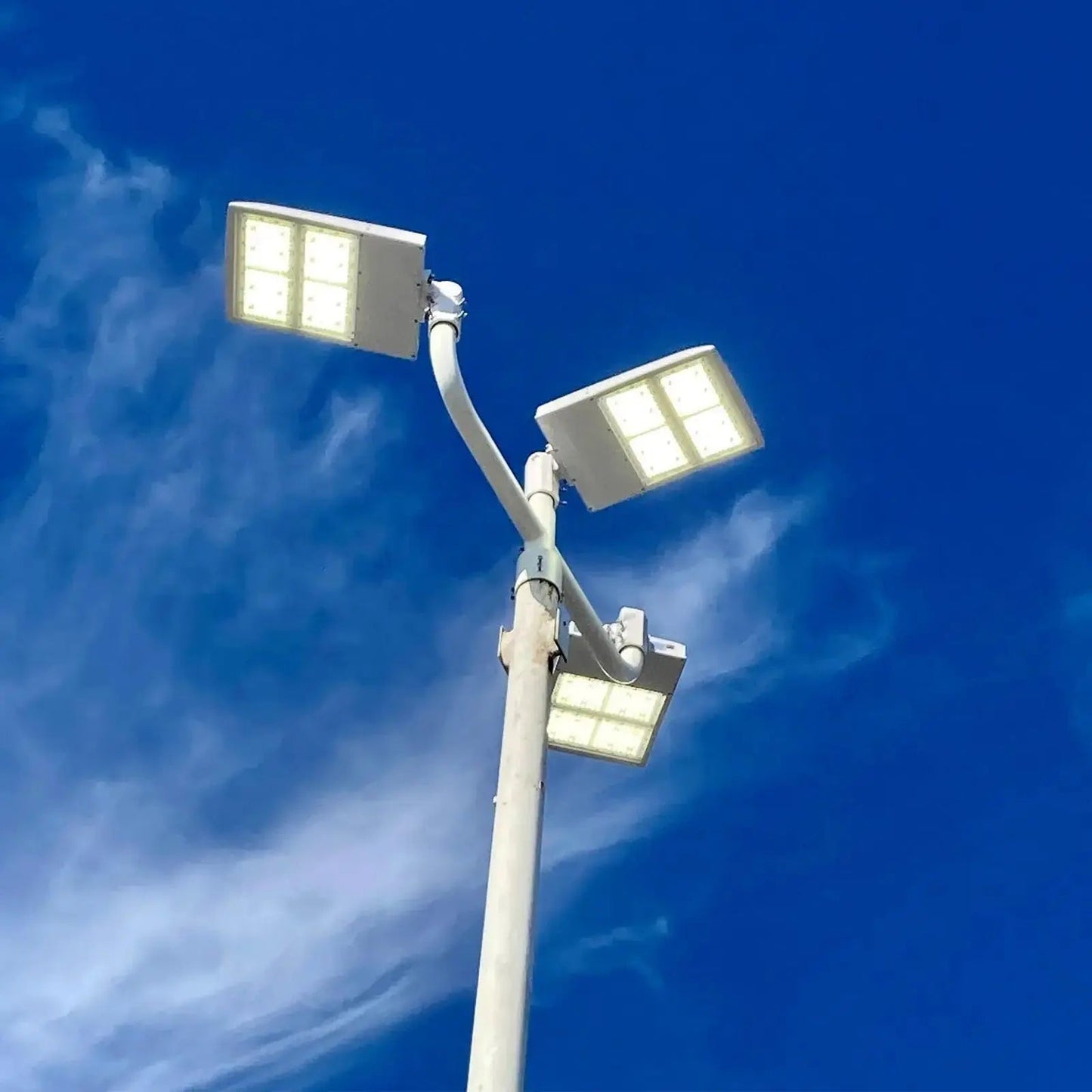 LED Parking Lot Light White Housing - 200-300W Selectable Shoebox - 42000LM 5000K Outdoor Commercial Lighting