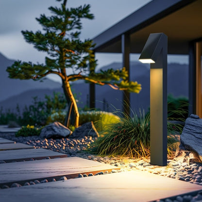 Strata Pro™ Solar Pathway / Outdoor Landscape Light | Dusk-Dawn | 500LM
