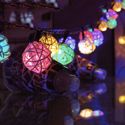Guirlande Solaire Boule de Rotin Multicolore