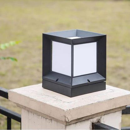 Lampe extérieur solaire design Cube en Aluminum