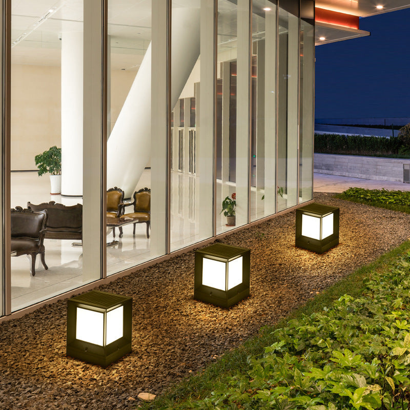 Lampe solaire design cube multicolore (Aluminium)