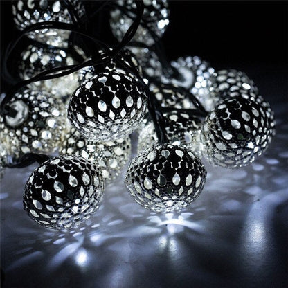 Guirlande Solaire Boule Marocaine Argenté ou Doré (10/20 LED)
