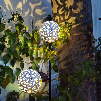 Lampe solaire piquet Boule en fleure blanche