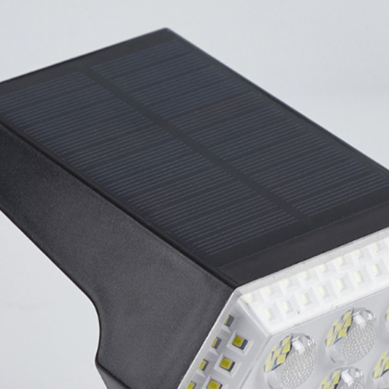 Spot avec piquet extérieur solaire et contrôle intelligent de la lumière