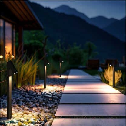 Strata Pro™ Solar Pathway / Outdoor Landscape Light | Dusk-Dawn | 500LM